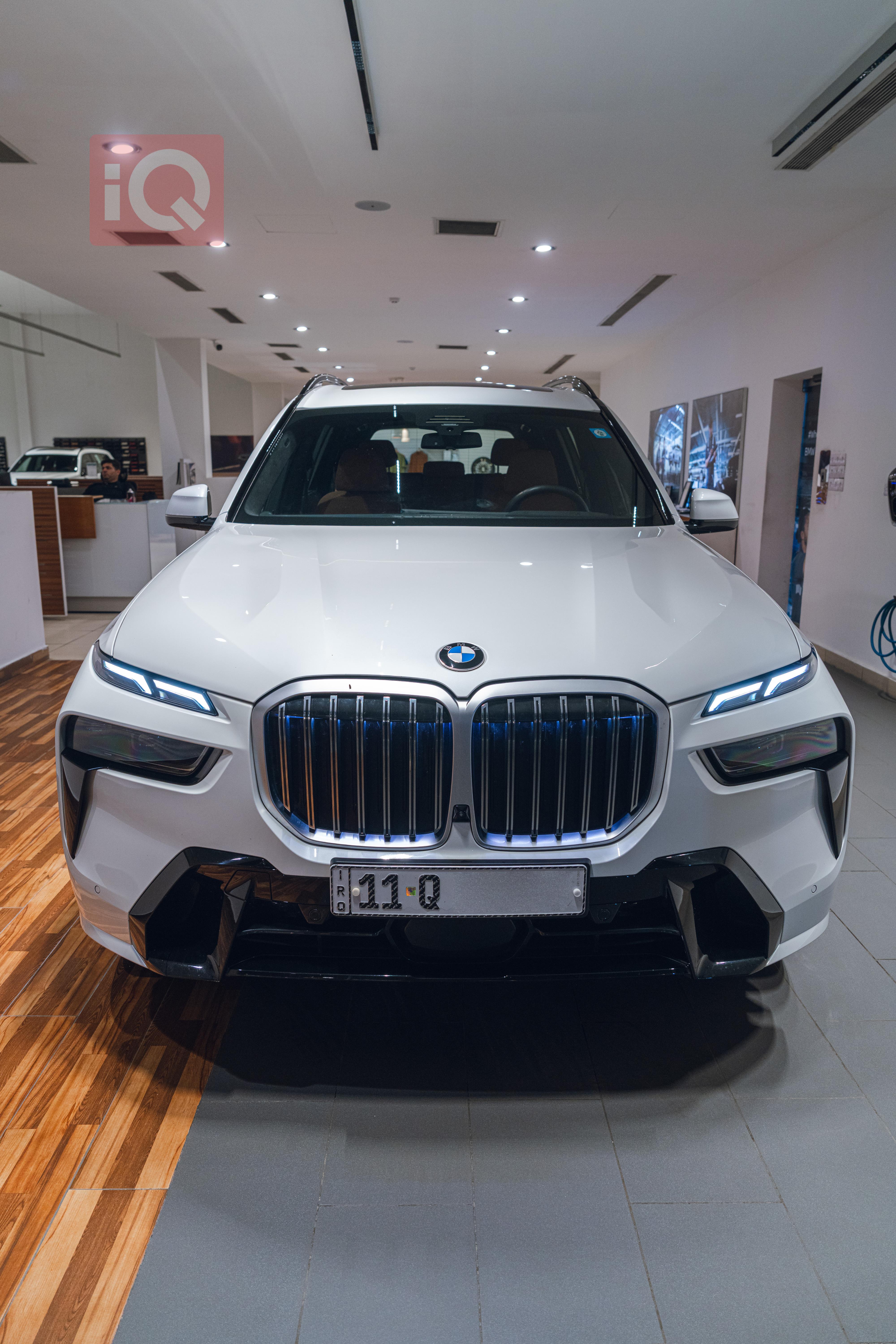 https://cdn.iqcars.ioDSC02171.jpg